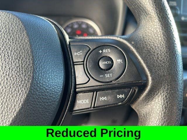 Toyota RAV4 XLE AWD 2022