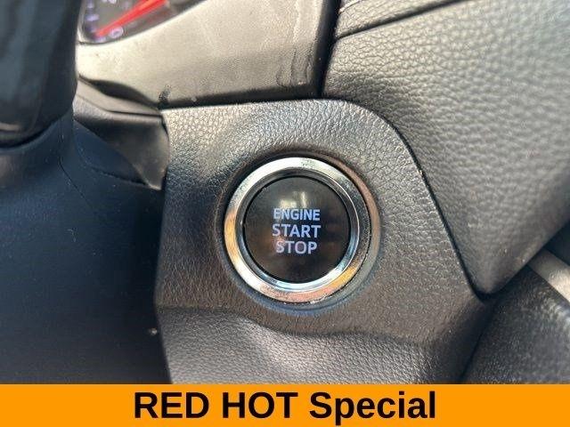 Toyota RAV4 XLE AWD 2022