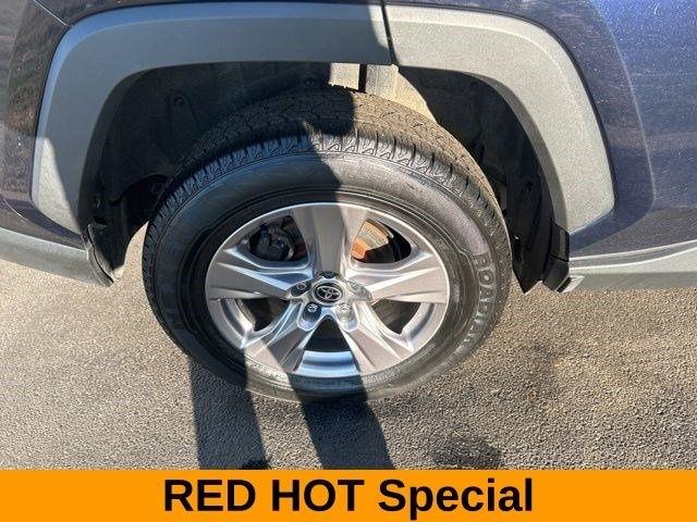 Toyota RAV4 XLE AWD 2022