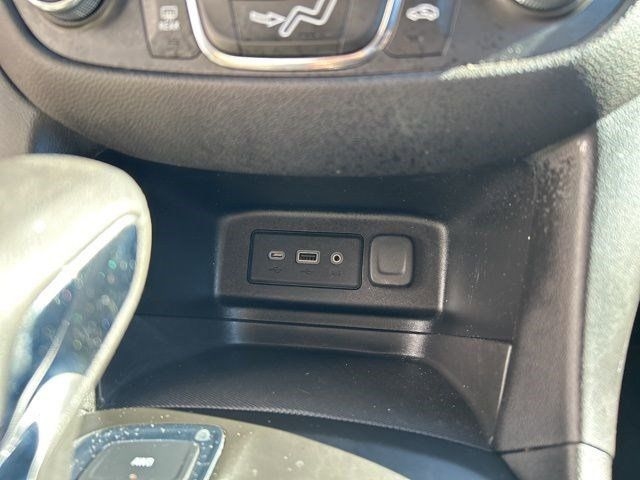 Chevrolet Equinox  2022 Chevrolet Equinox  2022
