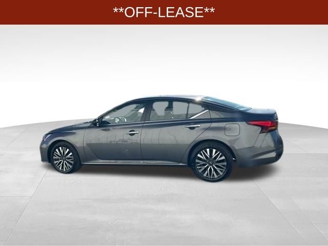 Nissan Altima 2.5 SV 2024