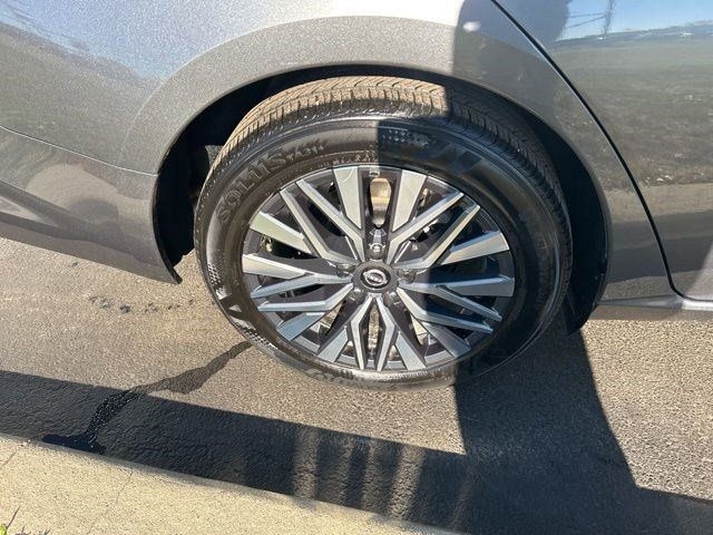 Nissan Altima 2.5 SV 2024