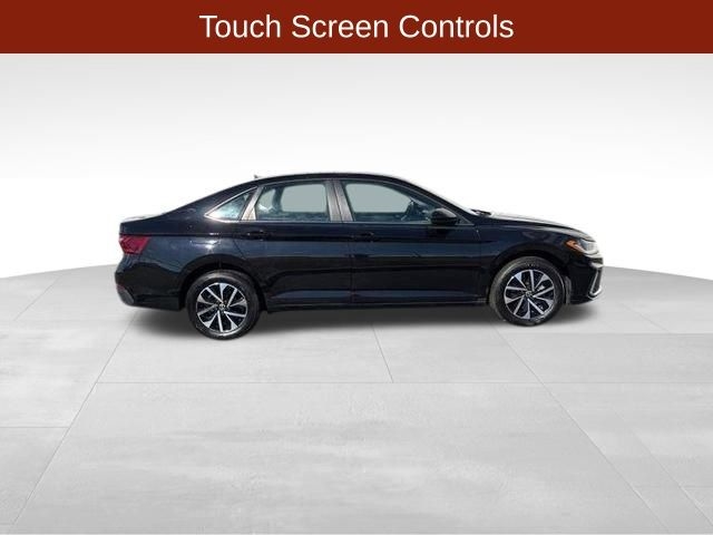 Volkswagen Jetta  2025