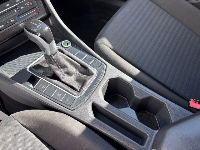 Volkswagen Jetta  2025