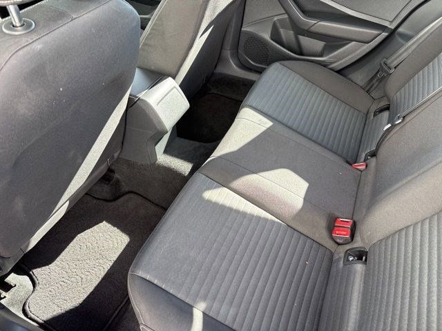 Volkswagen Jetta  2025