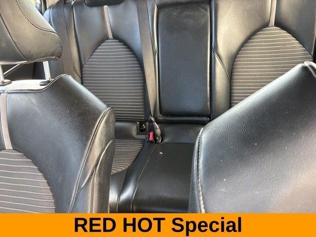 Toyota Camry SE 2020