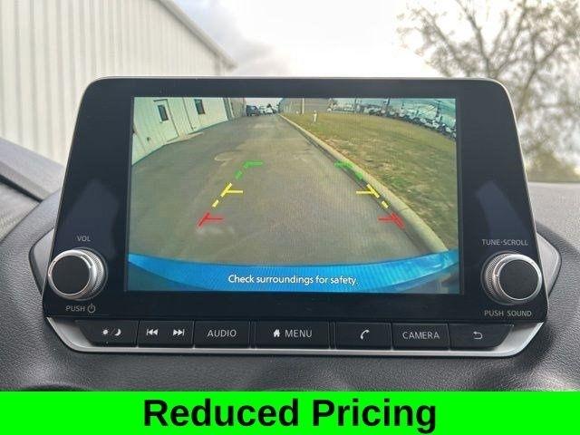 Nissan Sentra SV 2024