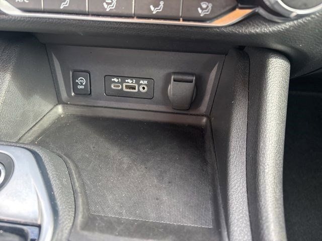 Nissan Sentra SV 2024