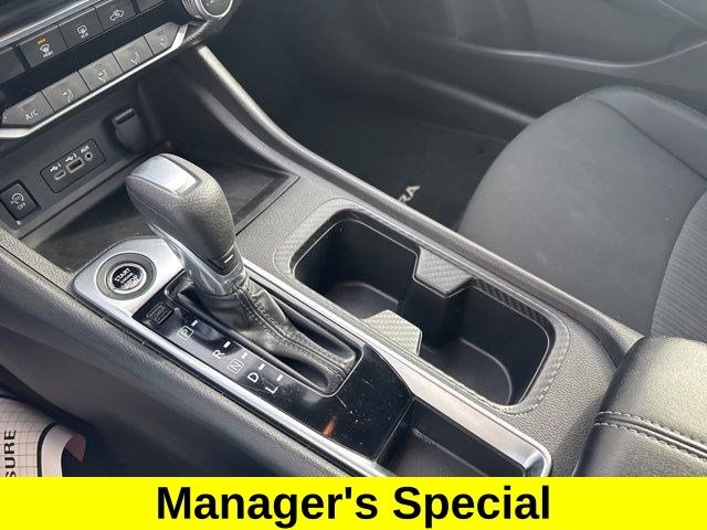 Nissan Sentra SV 2024