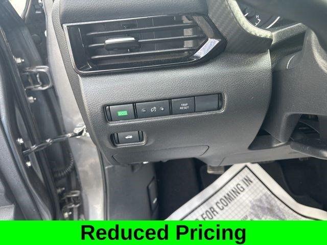 Nissan Sentra SV 2024