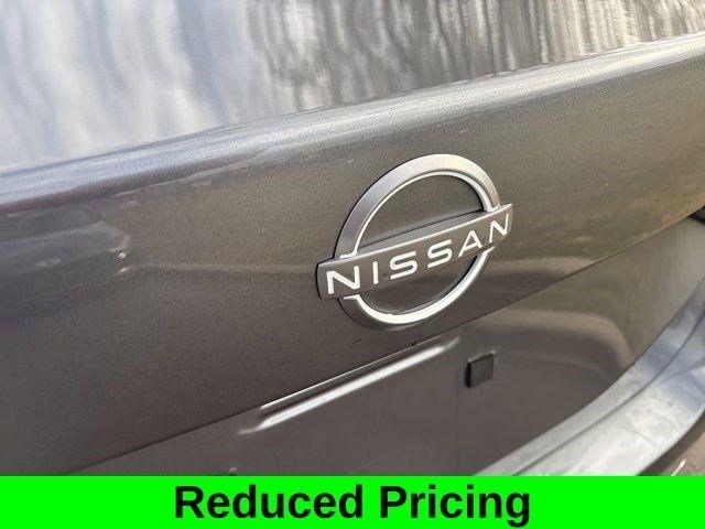 Nissan Sentra SV 2024