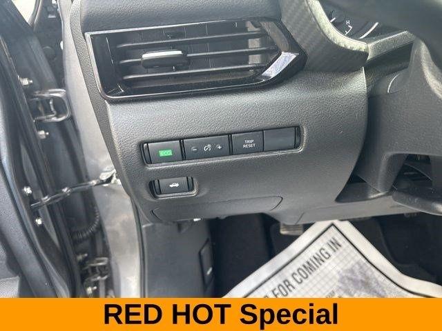 Nissan Sentra SV 2024