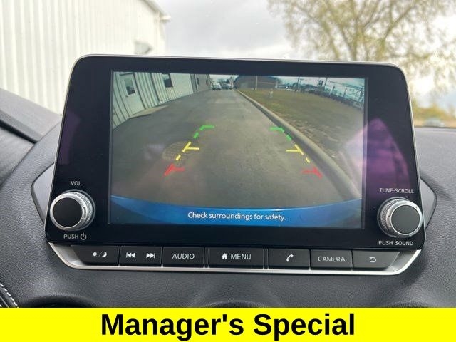 Nissan Sentra SV 2024