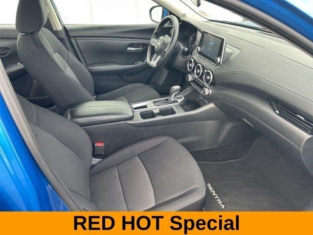 Nissan Sentra SV 2024