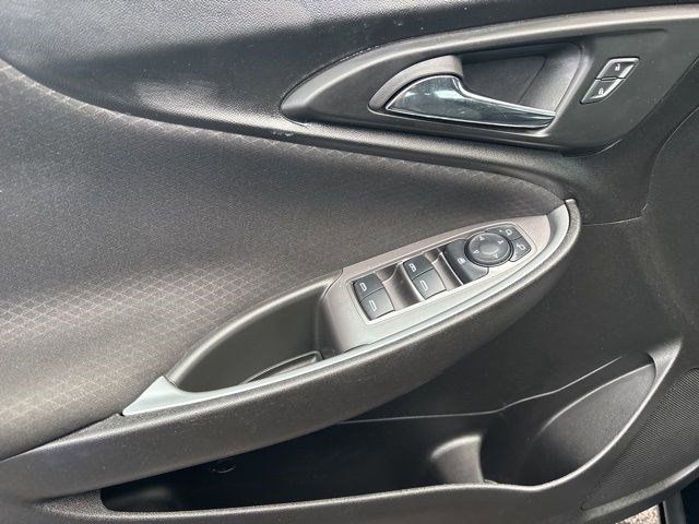 Chevrolet Malibu  2023