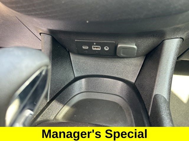 Chevrolet Malibu  2021