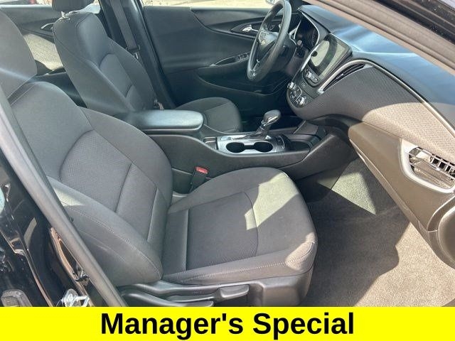 Chevrolet Malibu  2021