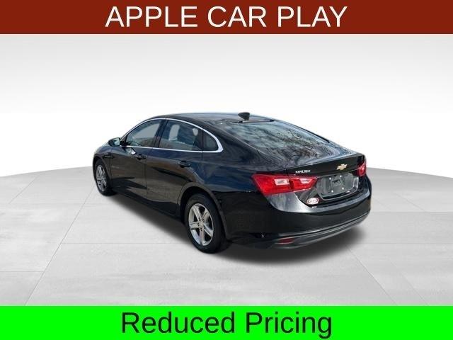 Chevrolet Malibu  2021