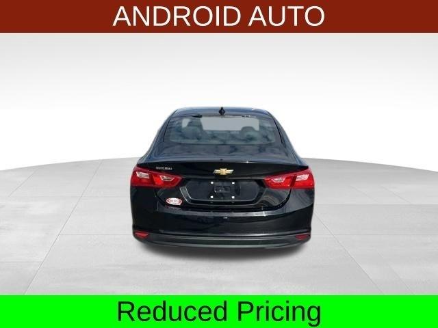 Chevrolet Malibu  2021