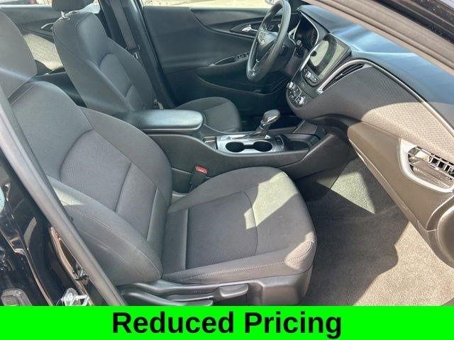 Chevrolet Malibu  2021