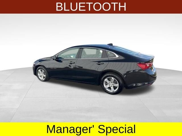 Chevrolet Malibu  2022