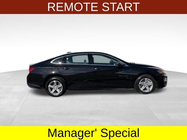 Chevrolet Malibu  2022