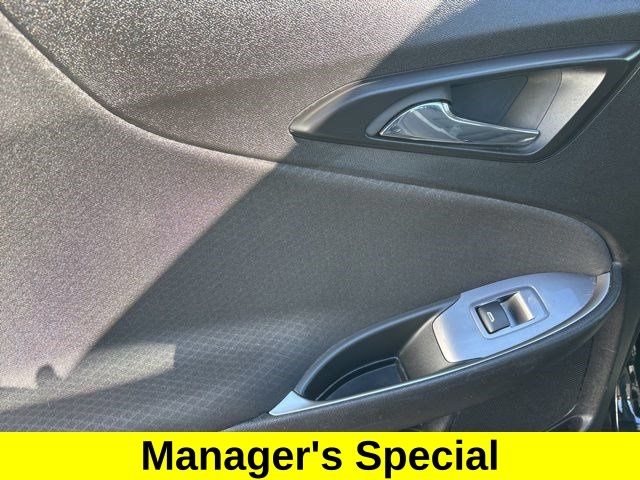 Chevrolet Malibu  2022