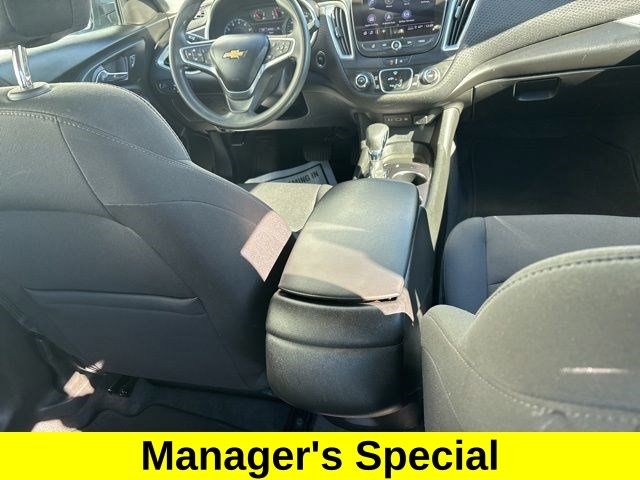 Chevrolet Malibu  2022