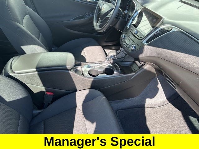 Chevrolet Malibu  2022