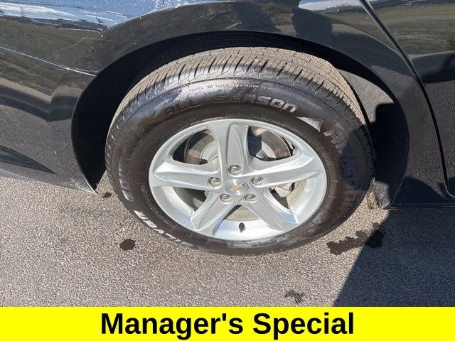 Chevrolet Malibu  2022