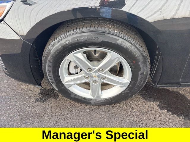 Chevrolet Malibu  2022