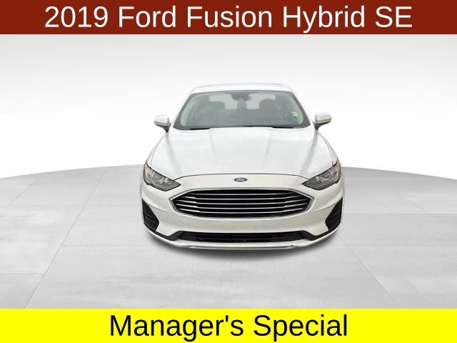 Ford Fusion Hybrid SE 2019