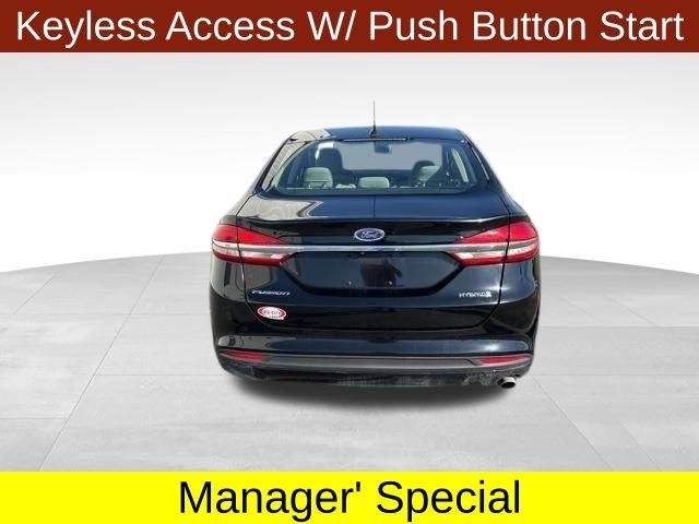 Ford Fusion Hybrid S 2018
