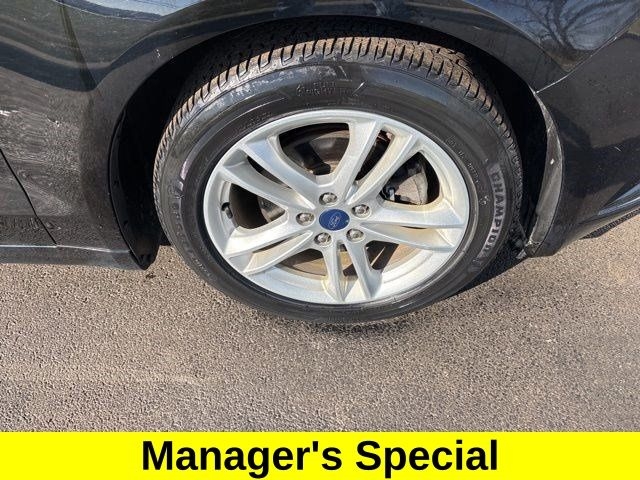 Ford Fusion Hybrid S 2018