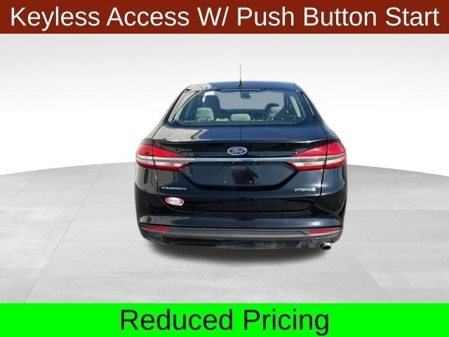 Ford Fusion Hybrid S 2018