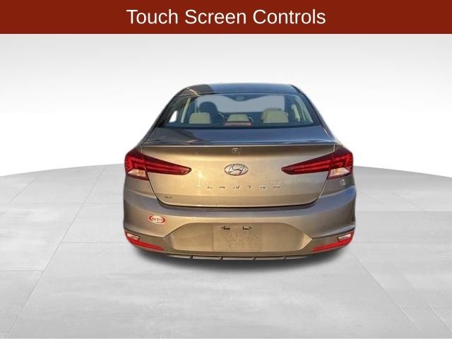 Hyundai Elantra SE 2019