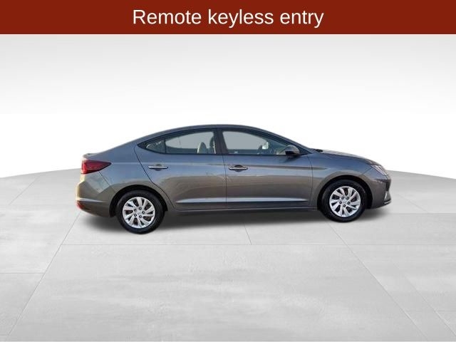Hyundai Elantra SE 2019
