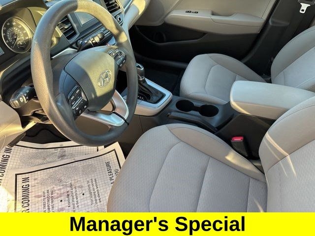Hyundai Elantra SE 2019