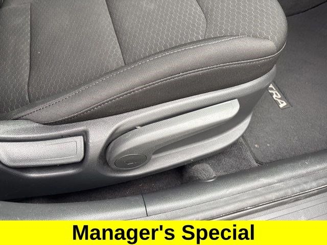 Hyundai Elantra SE 2019