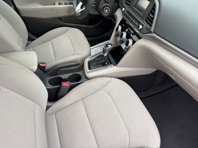 Hyundai Elantra SE 2019