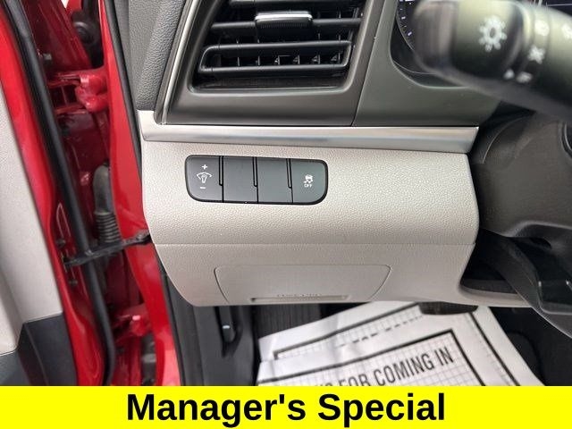 Hyundai Elantra SE 2019