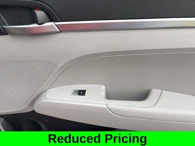 Hyundai Elantra SE 2019