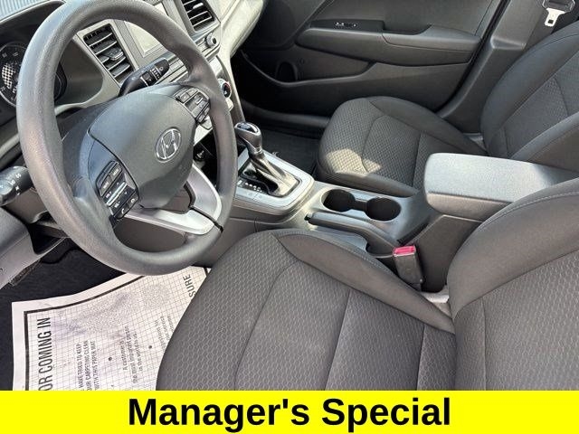 Hyundai Elantra SE 2019