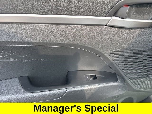 Hyundai Elantra SE 2019