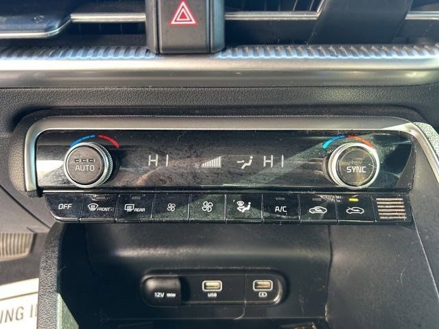 Kia K5 GT-Line 2021 Kia K5 GT-Line 2021