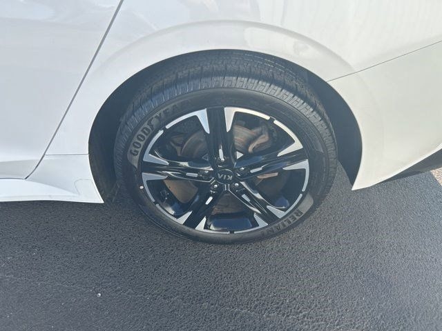 Kia K5 GT-Line 2021 Kia K5 GT-Line 2021