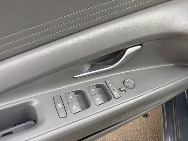 Hyundai Elantra SEL 2023