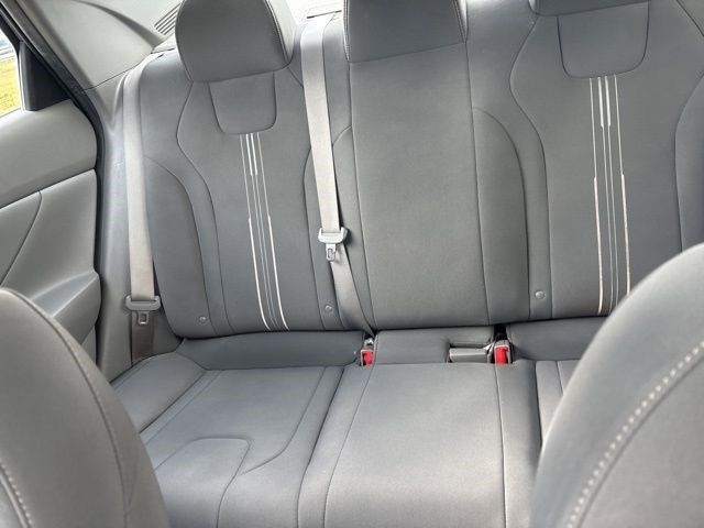 Hyundai Elantra SEL 2023