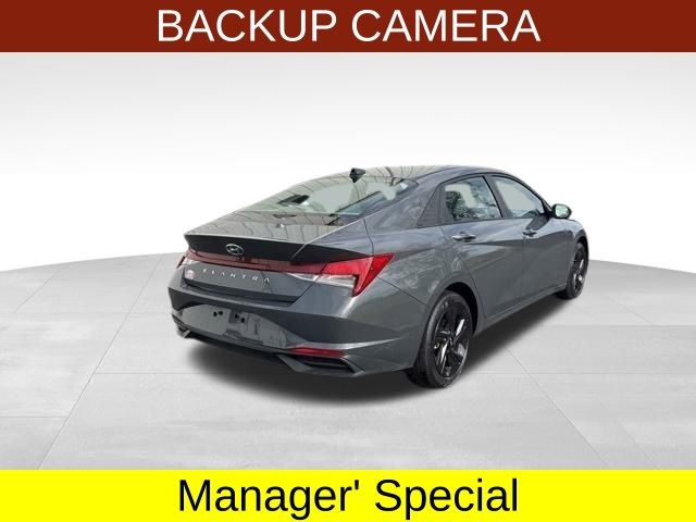 Hyundai Elantra SEL 2023