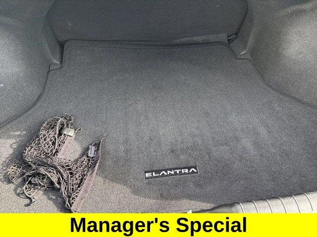 Hyundai Elantra SEL 2023